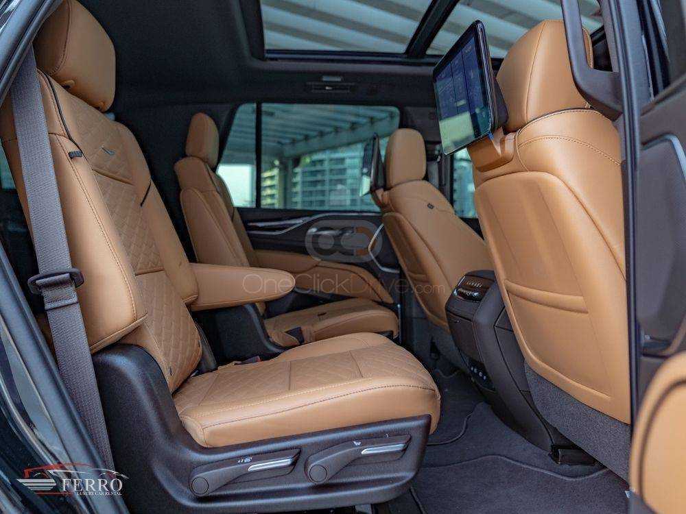 RENT CADILLAC ESCALADE PLATINUM SPORT 2021 IN DUBAI-pic_6